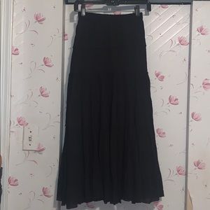Black skirt